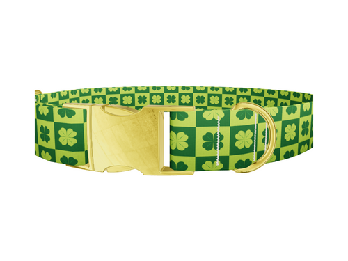 Checkered Clover Dog Collar