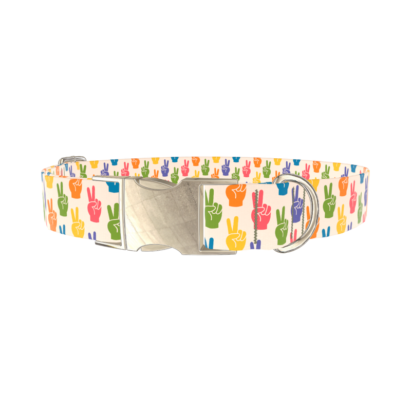 Peace Sign Pattern Dog Collar - metal gold