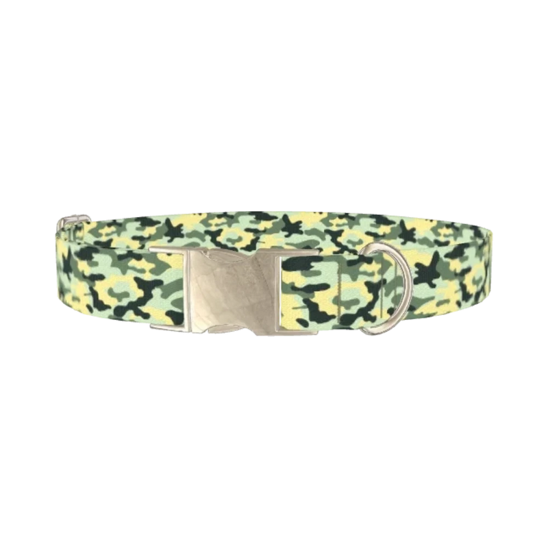 Light Green Camo Dog Collar - metal silver