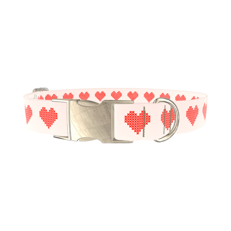 Cross Stitch Heart Dog Collar - metal gold