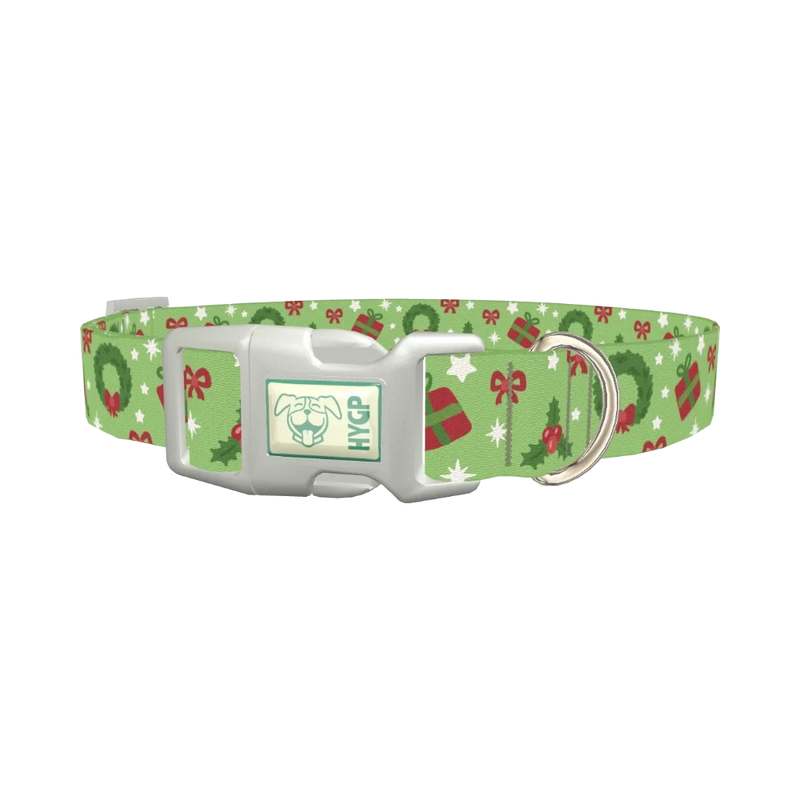 Holly Wreath Dog Collar - plastic silver