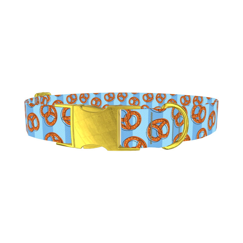 Pretzel Pattern Dog Collar - metal gold