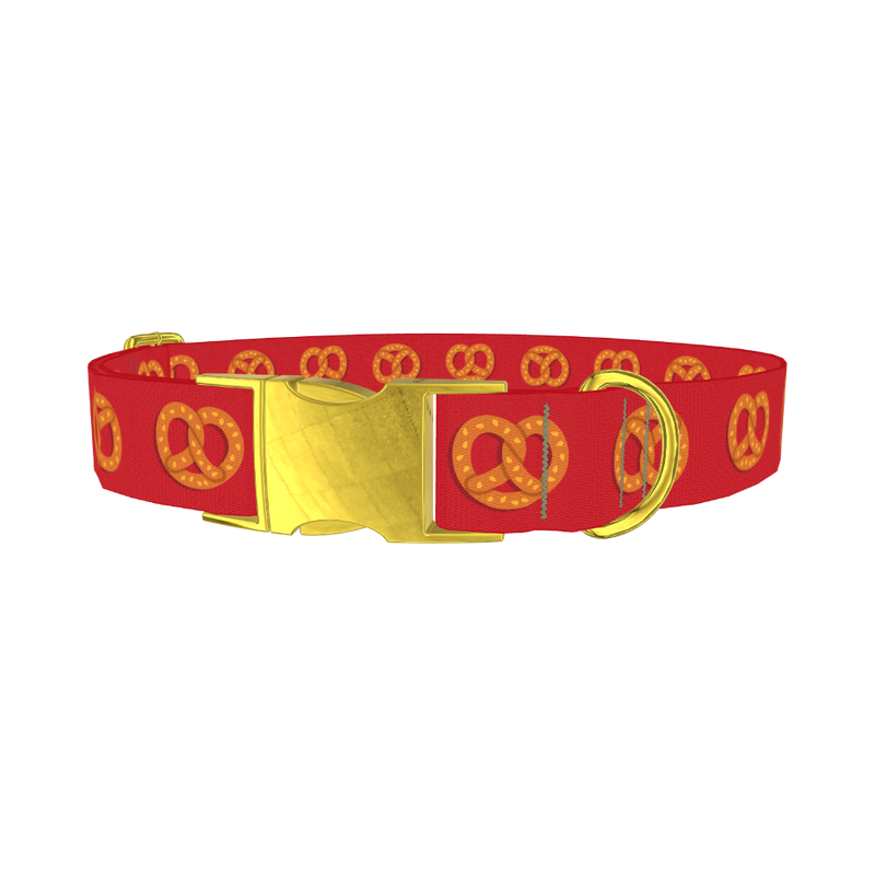 Red Pretzel Dog Collar - metal gold