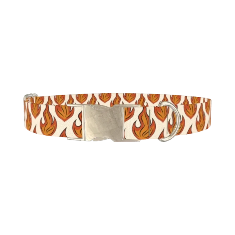 Blazing Flame Dog Collar - metal silver