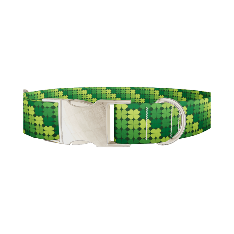 Clover Pattern Dog Collar